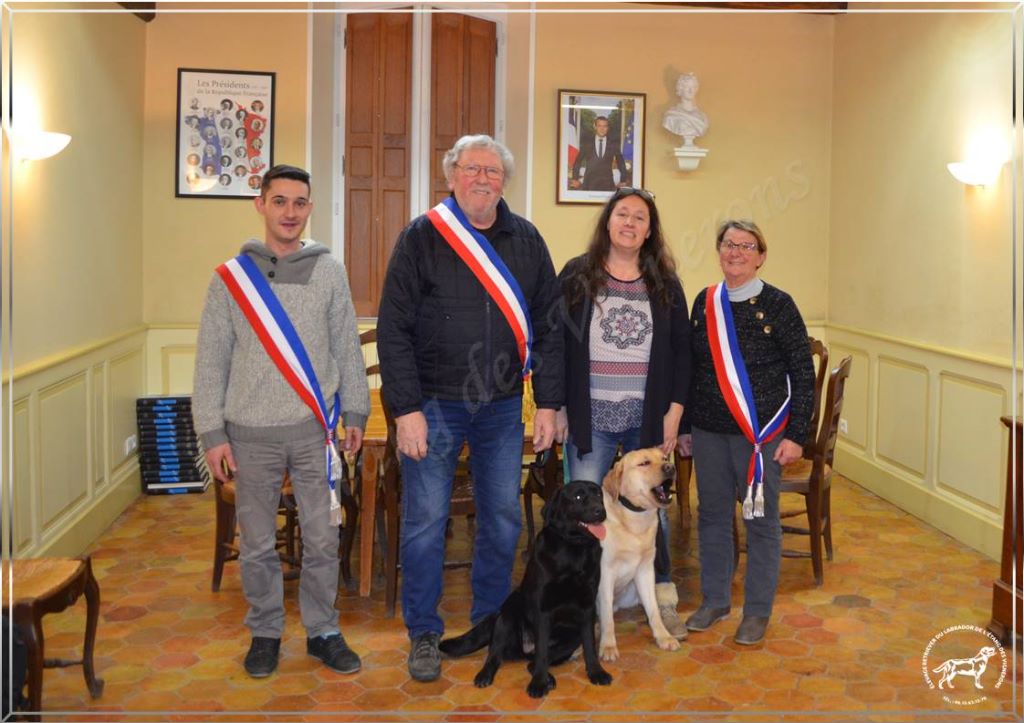 De L'etang Des Vignerons - LANCELOT et MILLE ET UNE NUITS à l'honneur à la Mairie